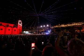  José Velez llena la plaza de Candelaria (Tenerife) con un concierto de dos horas/TA.
